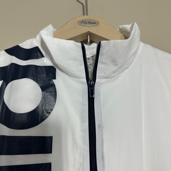 ADIDAS || Women's windbreaker track jacket size 2xl - Picture 6 of 12